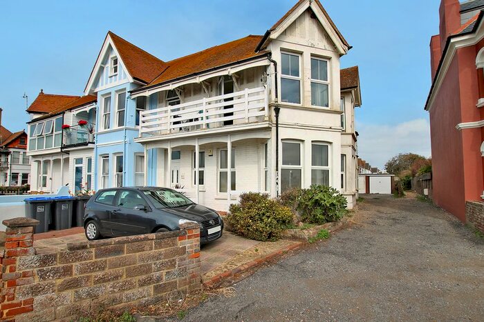 1 Bedroom Flat To Rent In Brighton Road, Worthing, BN11