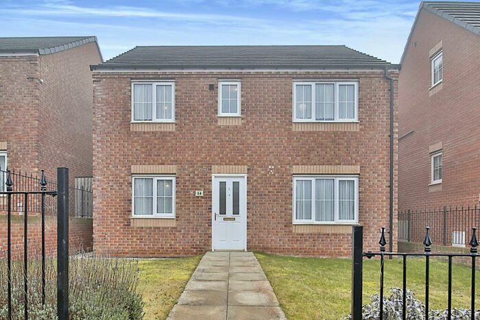 4 Bedroom Detached House To Rent In Ivatt Walk, Shildon, Durham, DL4