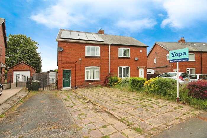 3 Bedroom Semi-Detached House For Sale In Toll Bar Road, Castleford, WF10