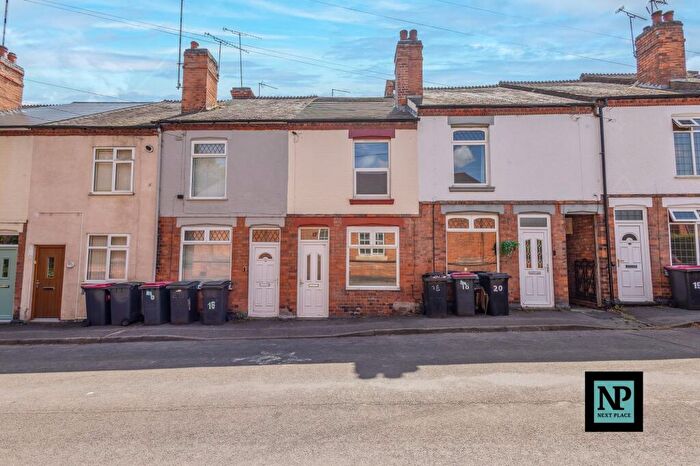 3 Bedroom Town House To Rent In Meadow Street, Atherstone, CV9