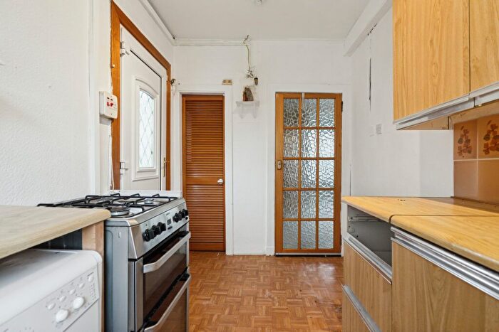 2 Bedroom Semi-Detached House For Sale In Friarscourt Avenue, Knightswood, G13