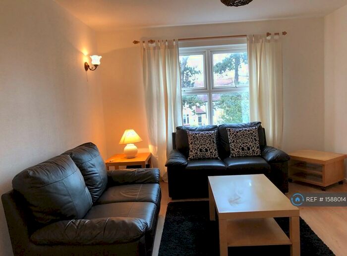 1 Bedroom Flat To Rent In Dean Court, Derby, DE23