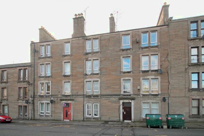 2 Bedroom Flat To Rent In Gardner Street, Dundee, DD3