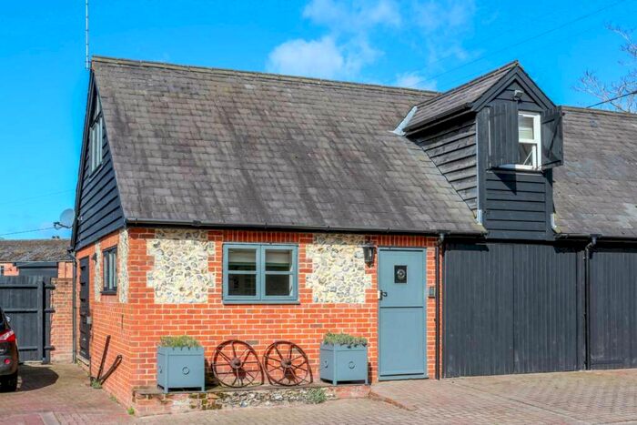 2 Bedroom Barn Conversion To Rent In Mill Lane, South Moreton OX11