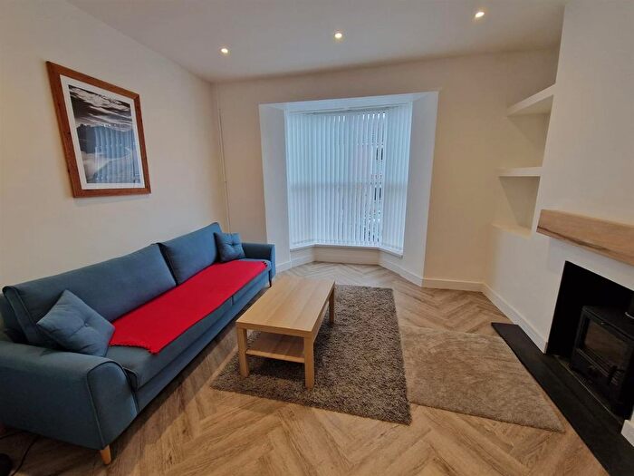 3 Bedroom Terraced House To Rent In Windsor Street, Uplands, Swansea, SA2