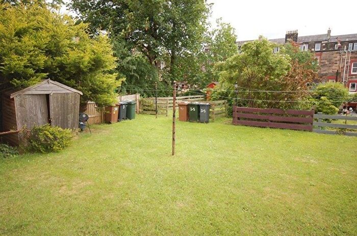 2 Bedroom Flat To Rent In Moat Drive, Slateford, Edinburgh, EH14