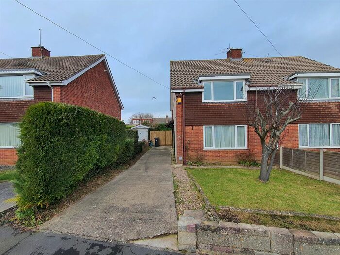 3 Bedroom Semi-Detached House To Rent In Chiltern Close, Whitchurch, Bristol BS14