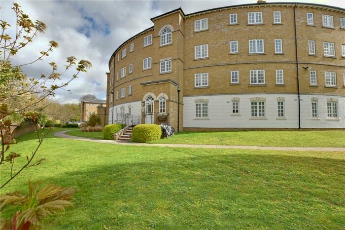 2 Bedroom Apartment To Rent In Gilbert Close, Shooters Hill, London, SE18