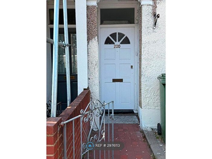 4 Bedroom Terraced House To Rent In Whippendell Road, Watford, WD18