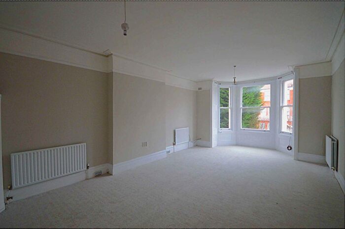 1 Bedroom Flat To Rent In Canfield Gardens, London, NW6