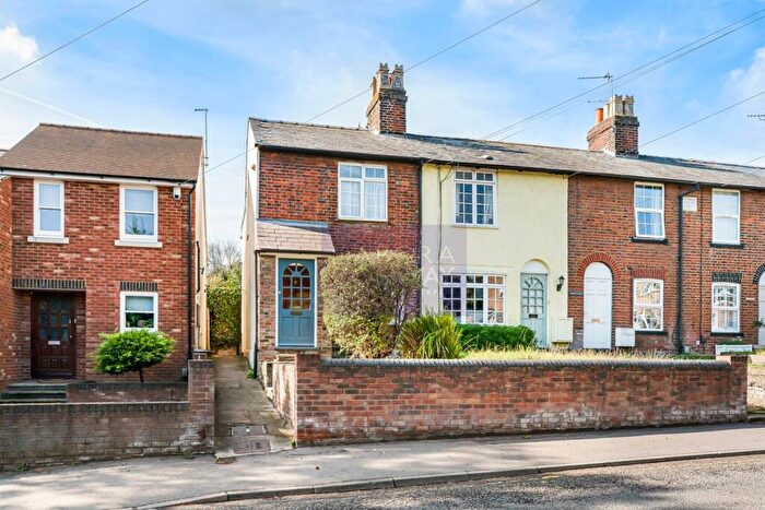 2 Bedroom End Of Terrace House To Rent In High Street, London Colney, AL2