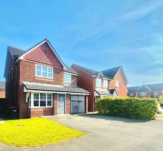 4 Bedroom Detached House For Sale In Lapwing Close, Claughton On Brock, Lancashire, PR3