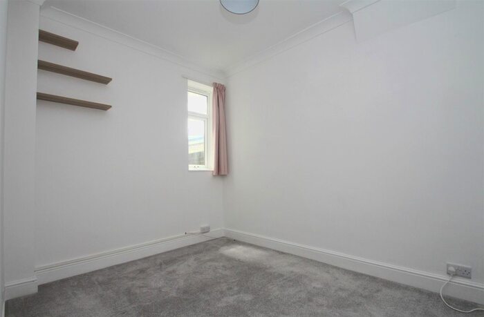 1 Bedroom Flat To Rent In St. Michaels Road, Worthing, BN11