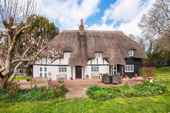 4 Bedroom Detached House For Sale In Pound Lane, Ampfield, Hampshire, SO51