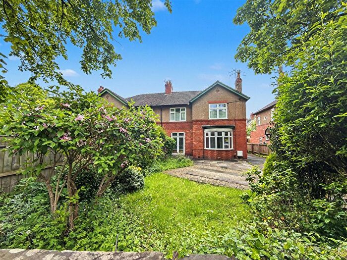 4 Bedroom Semi Detached House For Sale In Woodland Road, Darlington, DL3