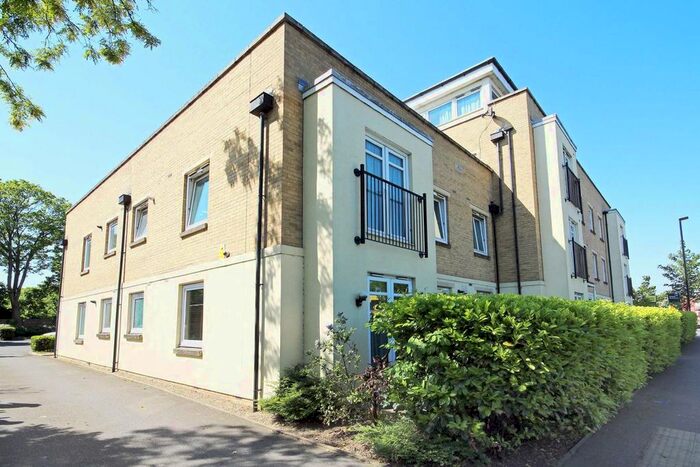 2 Bedroom Flat To Rent In Worton Road, Isleworth TW7