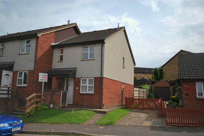 1 Bedroom Flat To Rent In Oakwood Rise, Tunbridge Wells TN2