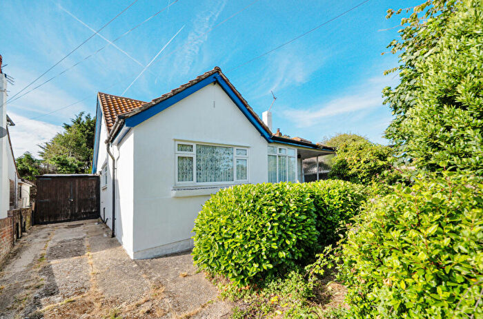 2 Bedroom Bungalow For Sale In Newling Way, High Salvington, Worthing, West Sussex, BN13