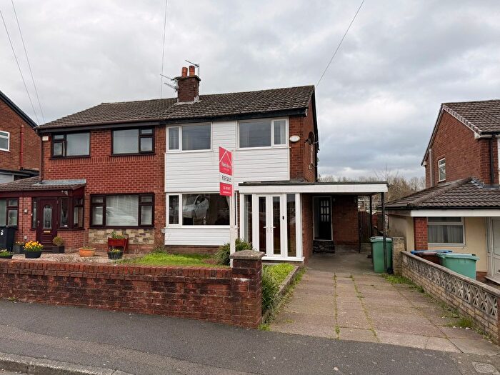 3 Bedroom Semi Detached House For Sale In Beech Grove Close, Bury, BL9