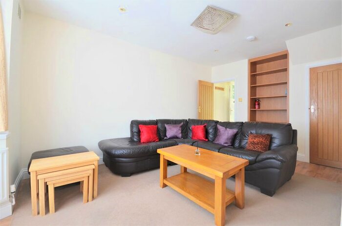 3 Bedroom Terraced House To Rent In Beech Gardens, London, W5
