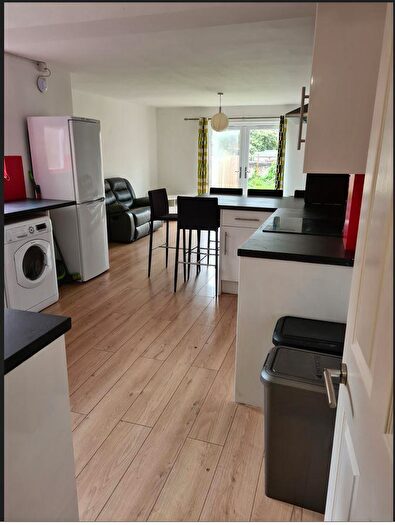 1 Bedroom House To Rent In Priory Road, Cambridge, CB5