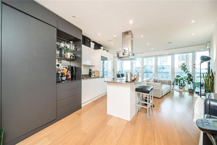 1 Bedroom Apartment For Sale In Arena Tower, Crossharbour Plaza, London, E14