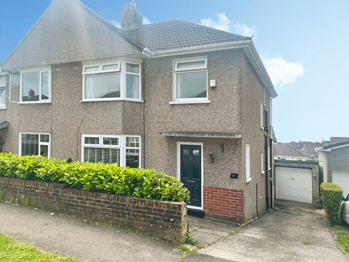 3 Bedroom Semi-detached House For Sale In Parcau Avenue, Bridgend, CF31
