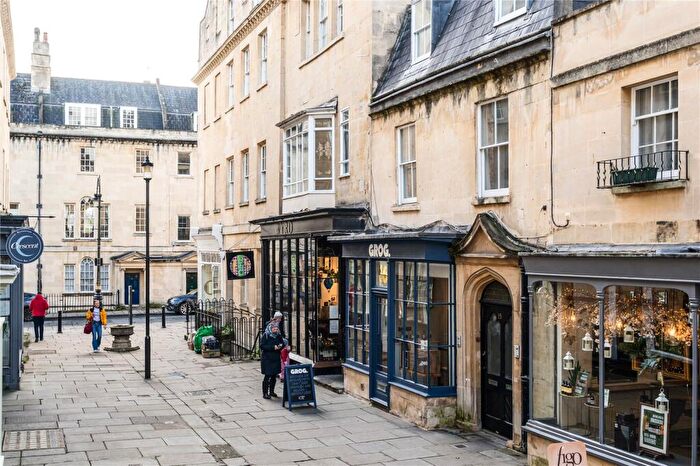 2 Bedroom Apartment To Rent In Margarets Buildings, Bath, Somerset, BA1