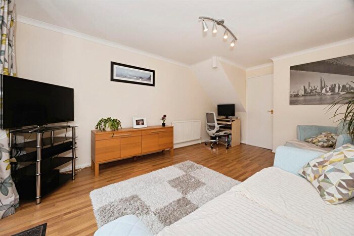 2 Bedroom Terraced House For Sale In Ramillies Close, Princes Park, Chatham, ME5