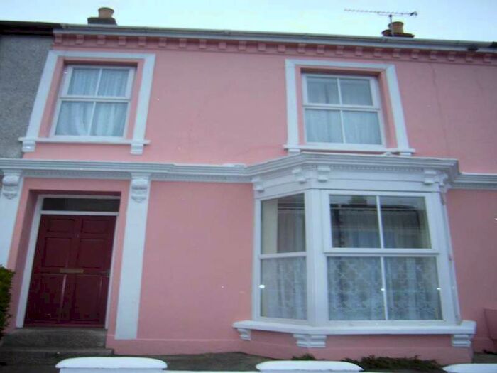 1 Bedroom House To Rent In 11 Albany Road, Falmouth, Cornwall, TR11