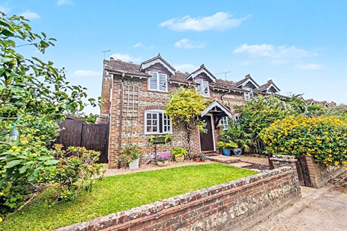 3 Bedroom Semi-Detached House For Sale In Winterborne Kingston, DT11