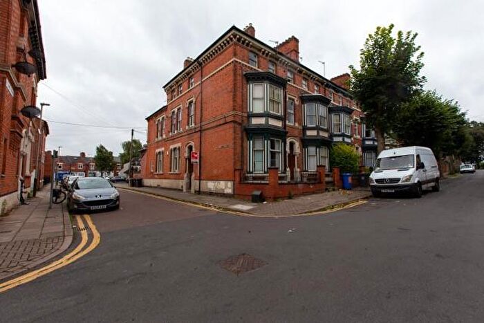 1 Bedroom Flat To Rent In St James Terrace, Leicester, LE2