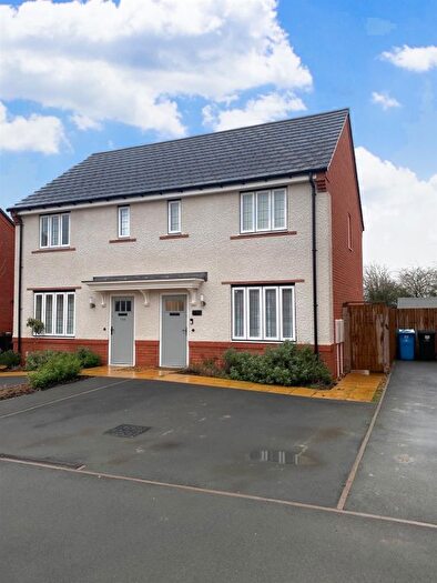 2 Bedroom Semi Detached House For Sale In Foragers Way, Mickleover, Derby, DE3