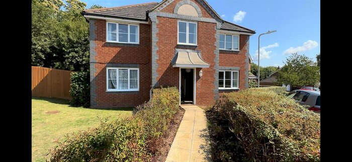 4 Bedroom Detached House To Rent In Hazel Heights, Ashford, TN25