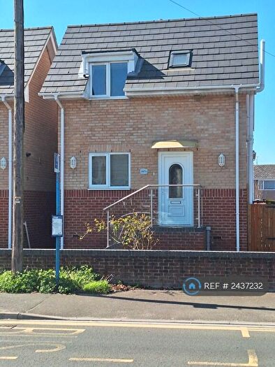 3 Bedroom Detached House To Rent In Blandford Road, Upton, BH16