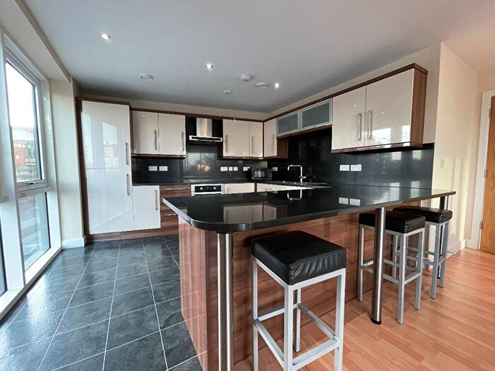 6 Bedroom Apartment To Rent In Apt Ecclesall Gate, S11