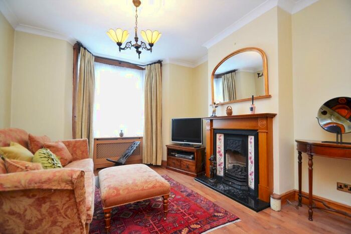 2 Bedroom Terraced House To Rent In Ellerdale Street London, SE13