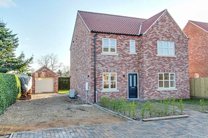 4 Bedroom Detached House For Sale In Jewson Court, Walton Highway, PE14