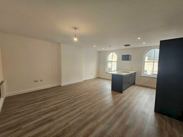 1 Bedroom Flat To Rent In Newcastle Street, ST15