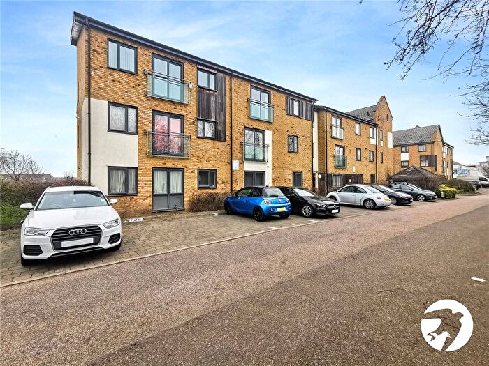 1 Bedroom Flat For Sale In Salisbury Road, Dartford, Kent, DA2