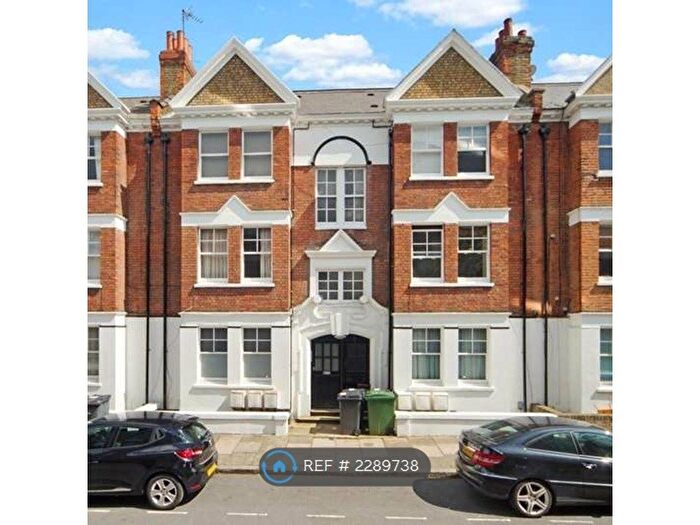 2 Bedroom Flat To Rent In Liberty Street, London, SW9