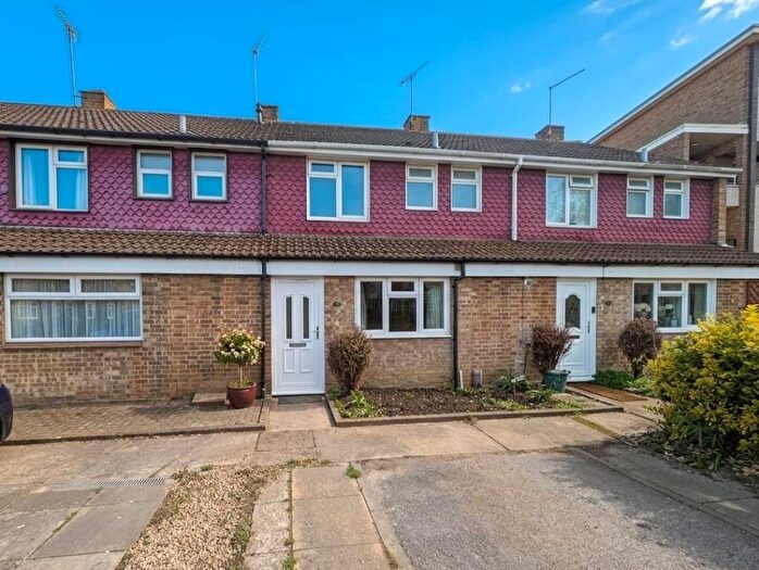 3 Bedroom Terraced House For Sale In Barns Road, Oxford, OX4