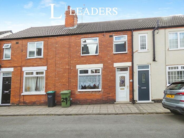 3 Bedroom House To Rent In Hall Street, Mansfield, NG18