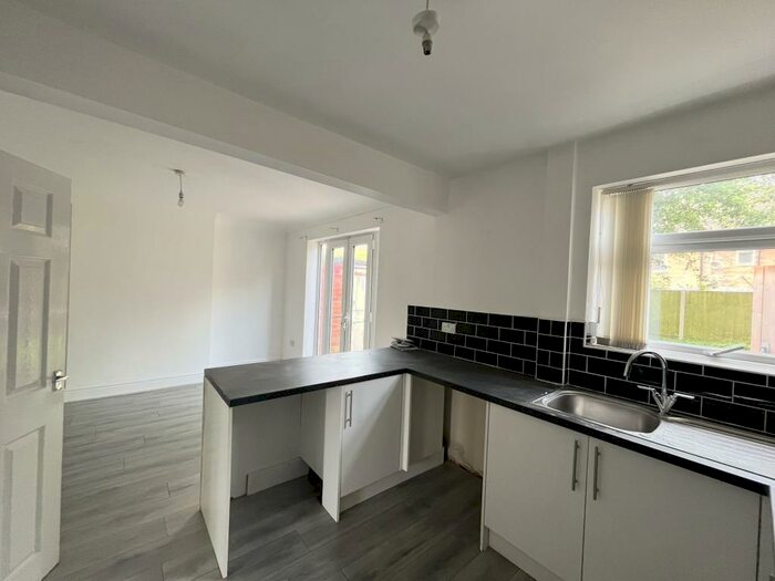 3 Bedroom House To Rent In Western Avenue, Liverpool, L24