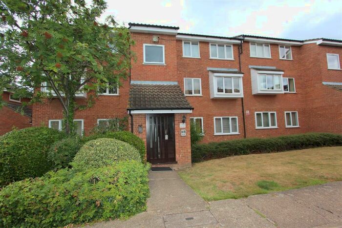 1 Bedroom Apartment To Rent In Cambridge Gardens, Muswell Hill, N10