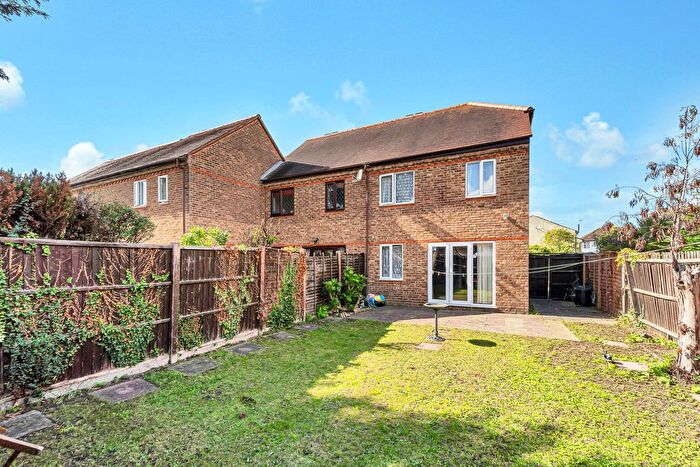 3 Bedroom Semi-Detached House For Sale In Napier Walk, Ashford, TW15