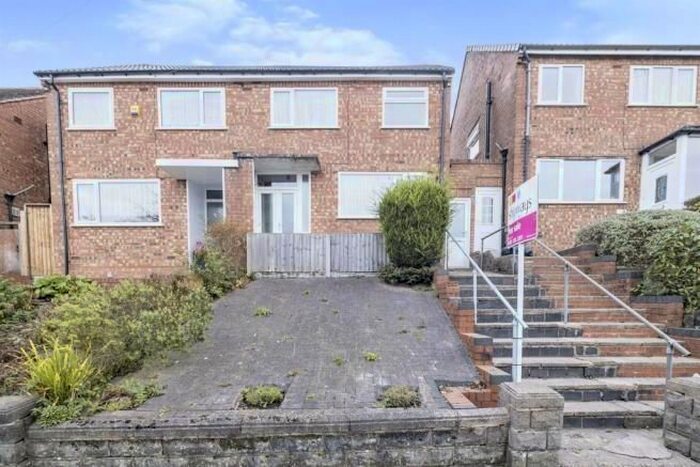 3 Bedroom Property To Rent In Cramlington Road, Great Barr, Birmingham, B42