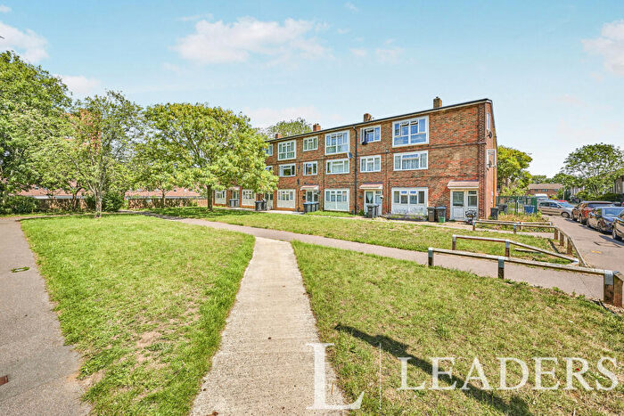 1 Bedroom Flat To Rent In The Hides, Harlow, CM20
