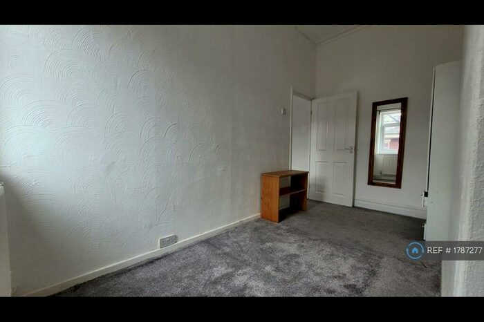 1 Bedroom Flat To Rent In Great Cheetham Street West, Salford, M7
