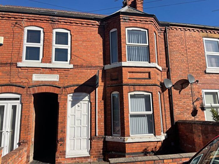 3 Bedroom Terraced House For Sale In Savile Street, Retford, DN22
